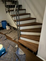 Treppe Treppenstufen Schreiner Setzstufe Trittstufe